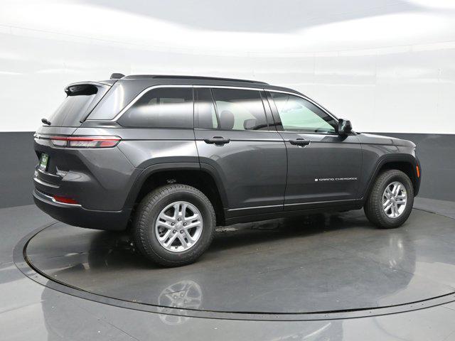 new 2025 Jeep Grand Cherokee car, priced at $33,247