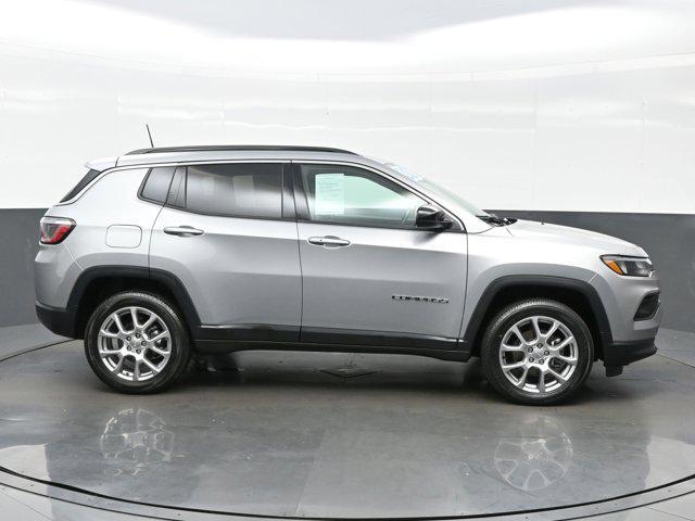 used 2022 Jeep Compass car, priced at $22,590