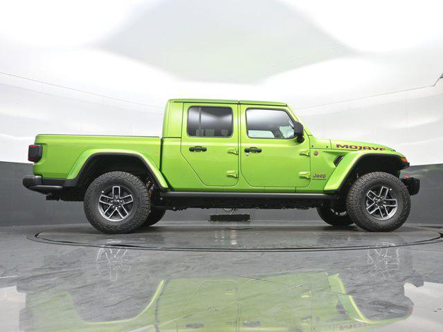 new 2025 Jeep Gladiator car, priced at $53,415