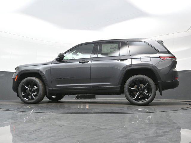 new 2025 Jeep Grand Cherokee car, priced at $44,099