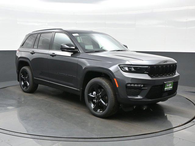 new 2025 Jeep Grand Cherokee car, priced at $44,099