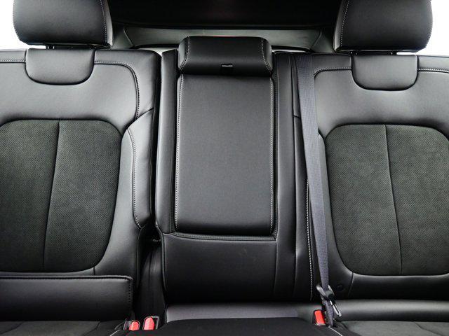 new 2025 Jeep Grand Cherokee car, priced at $38,731