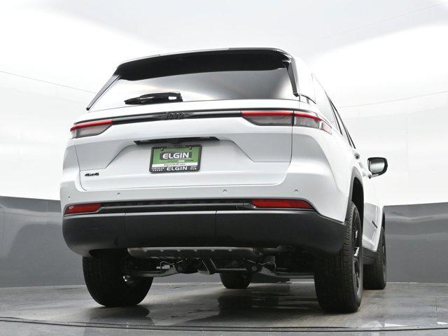 new 2025 Jeep Grand Cherokee car, priced at $38,731