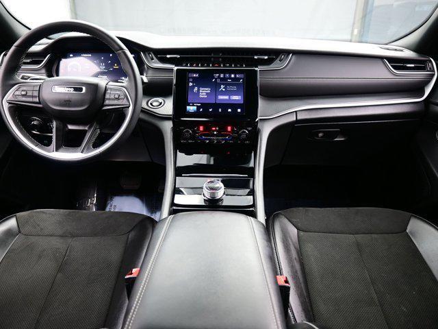 used 2023 Jeep Grand Cherokee car, priced at $33,590