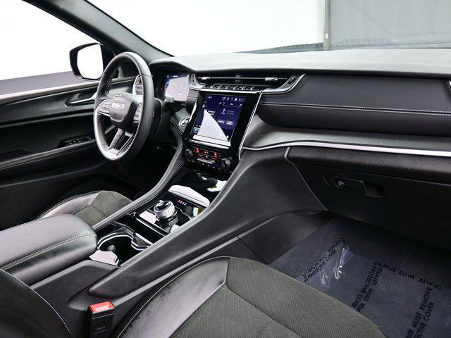 used 2023 Jeep Grand Cherokee car, priced at $33,590