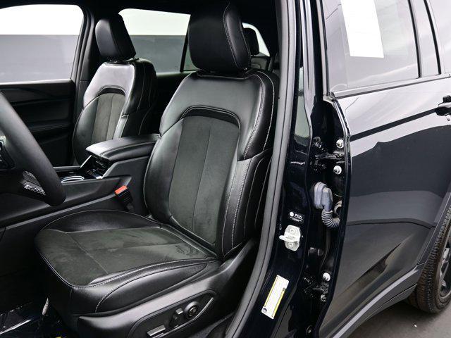 used 2023 Jeep Grand Cherokee car, priced at $33,590