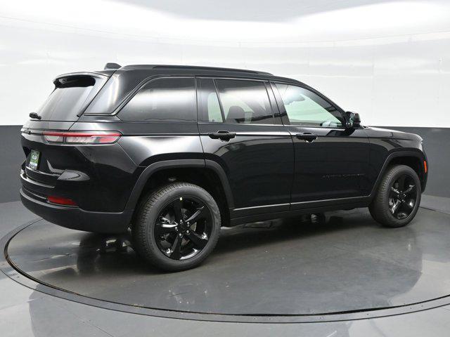 new 2025 Jeep Grand Cherokee car, priced at $45,798