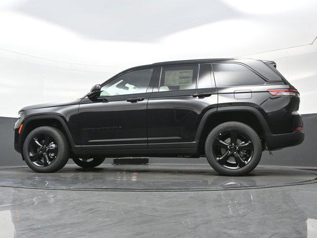 new 2025 Jeep Grand Cherokee car, priced at $45,798