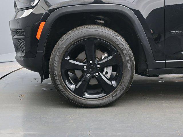 used 2024 Jeep Grand Cherokee car, priced at $33,590