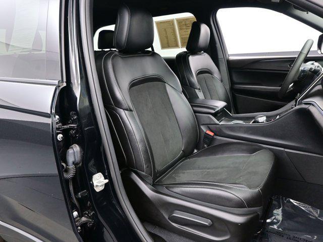 used 2024 Jeep Grand Cherokee car, priced at $33,590