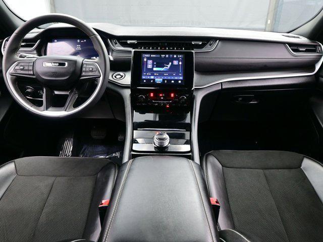 used 2024 Jeep Grand Cherokee car, priced at $33,590