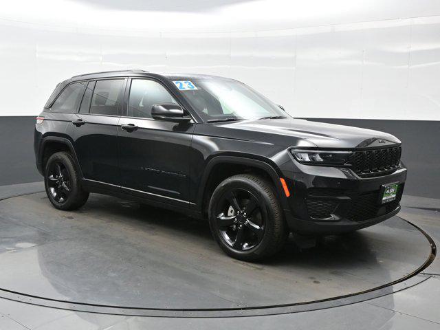 used 2023 Jeep Grand Cherokee car, priced at $33,590