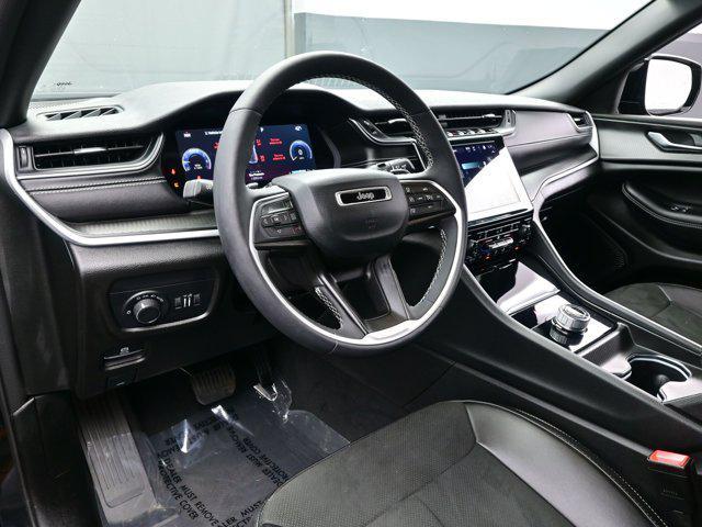 used 2023 Jeep Grand Cherokee car, priced at $33,590