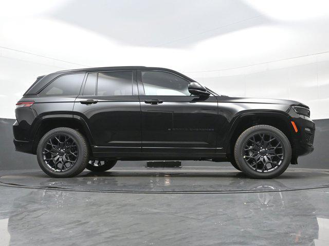 new 2025 Jeep Grand Cherokee car, priced at $61,817