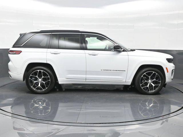 used 2022 Jeep Grand Cherokee car, priced at $38,490