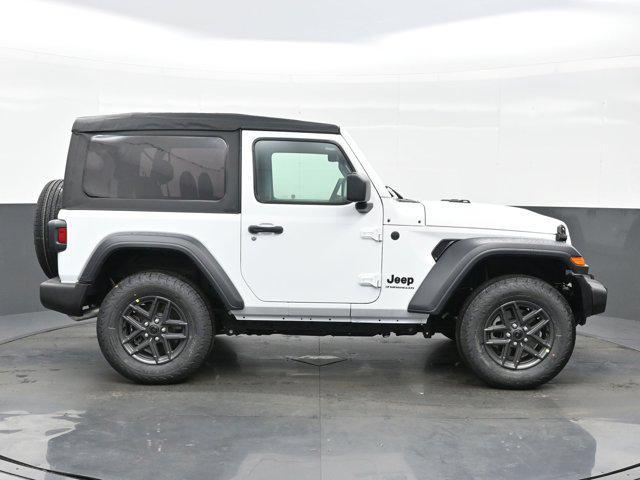 new 2025 Jeep Wrangler car, priced at $31,901