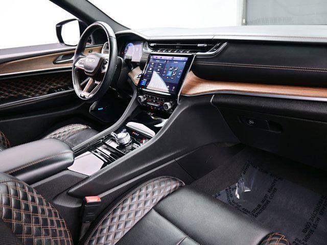 used 2023 Jeep Grand Cherokee car, priced at $45,990