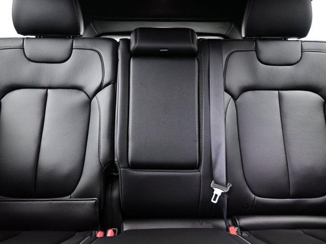 new 2025 Jeep Grand Cherokee car, priced at $45,798
