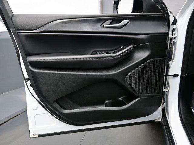 used 2023 Jeep Grand Cherokee L car, priced at $28,890