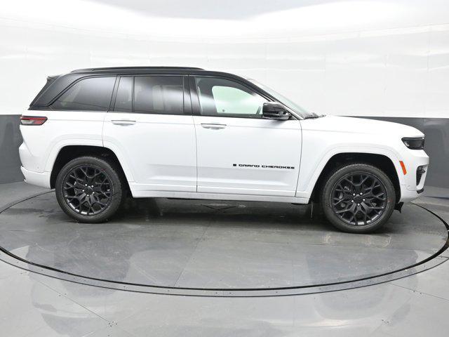 new 2025 Jeep Grand Cherokee car, priced at $59,567