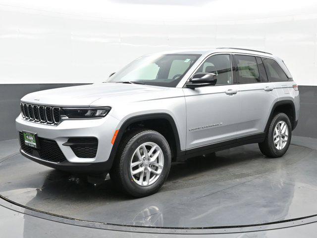 new 2025 Jeep Grand Cherokee car, priced at $36,589