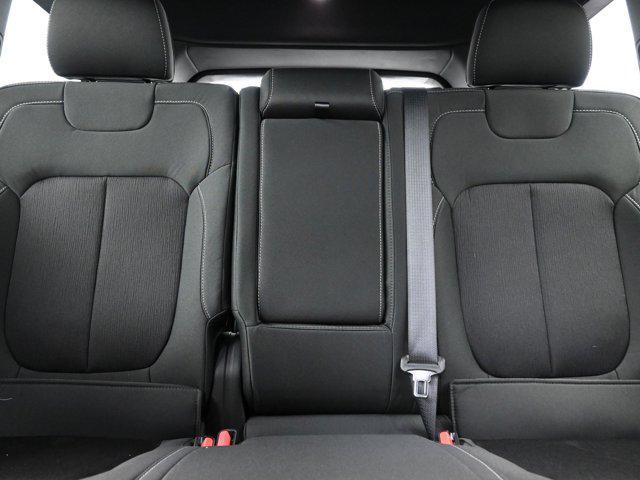 new 2025 Jeep Grand Cherokee car, priced at $36,589