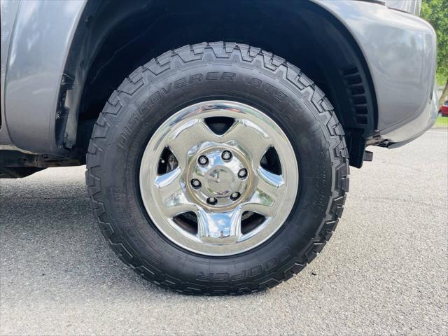 used 2015 Toyota Tacoma car, priced at $11,995