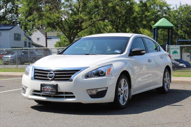 used 2013 Nissan Altima car, priced at $4,995