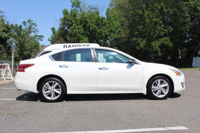 used 2013 Nissan Altima car, priced at $4,995