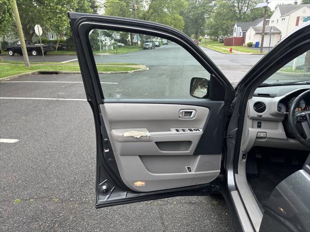 used 2011 Honda Pilot car, priced at $6,995