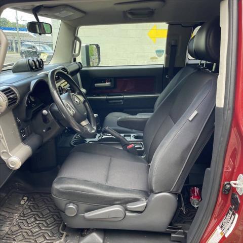 used 2008 Toyota FJ Cruiser car, priced at $9,995