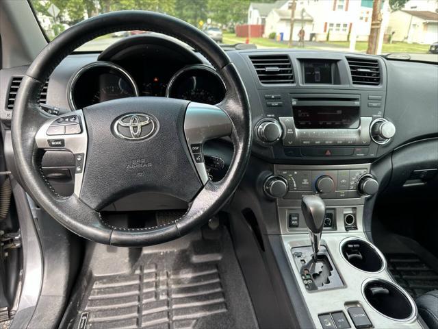 used 2011 Toyota Highlander car, priced at $8,995