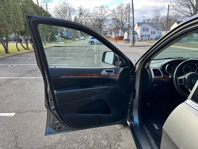 used 2013 Jeep Grand Cherokee car, priced at $9,995