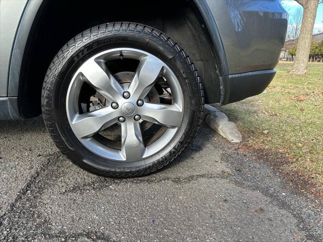 used 2013 Jeep Grand Cherokee car, priced at $9,995