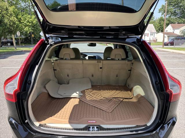 used 2015 Volvo XC60 car, priced at $5,995