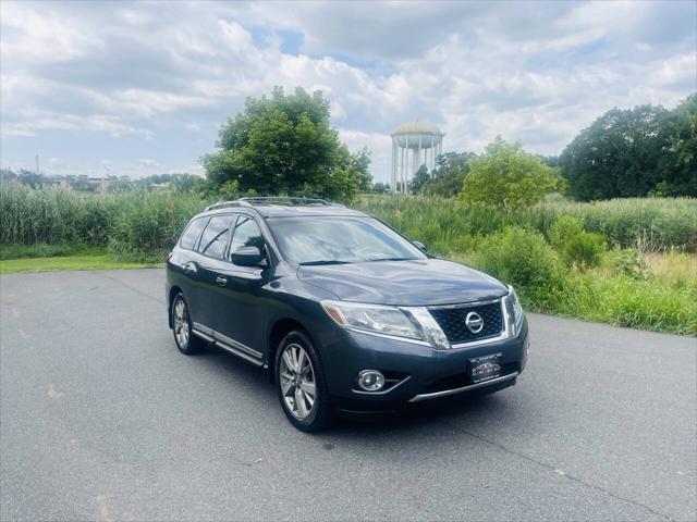 used 2013 Nissan Pathfinder car, priced at $5,995