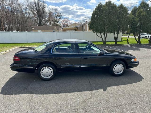 used 1995 Lincoln Continental car, priced at $4,995