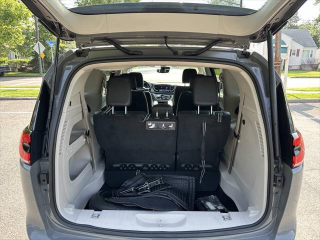 used 2021 Chrysler Pacifica car, priced at $9,995