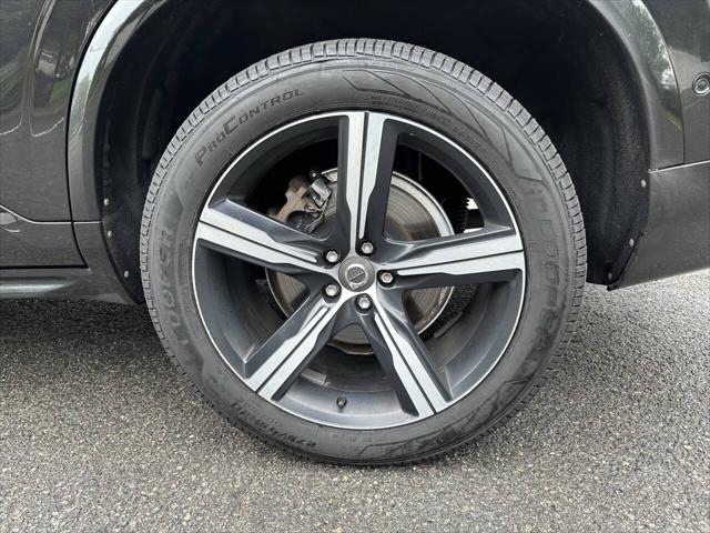 used 2017 Volvo XC90 car, priced at $14,995