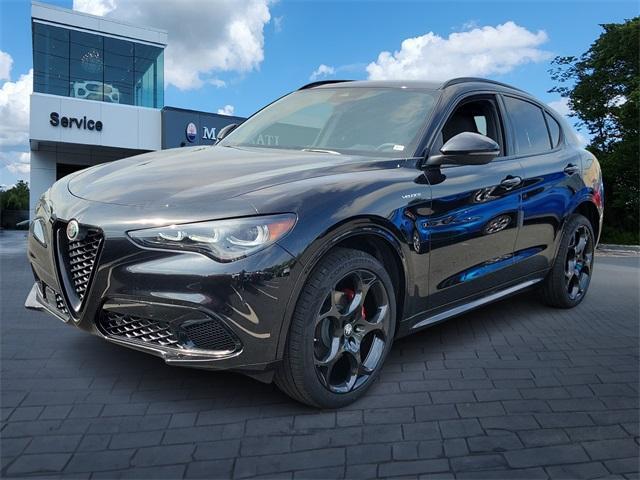 new 2024 Alfa Romeo Stelvio car