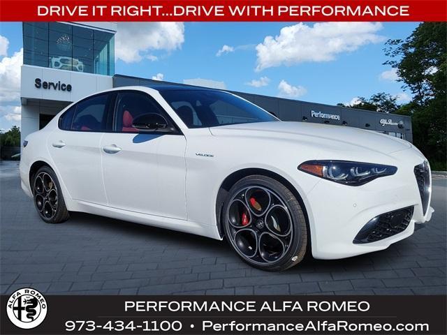 new 2024 Alfa Romeo Giulia car