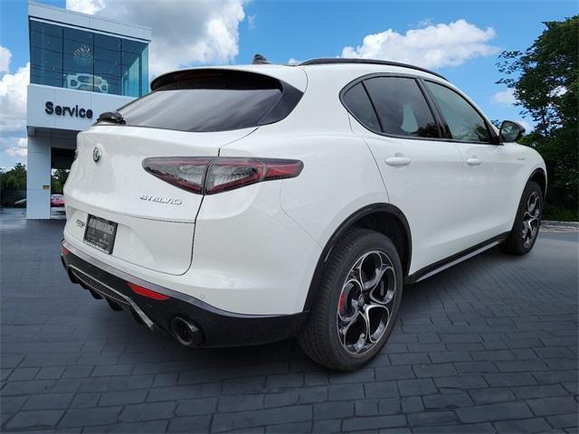 new 2024 Alfa Romeo Stelvio car