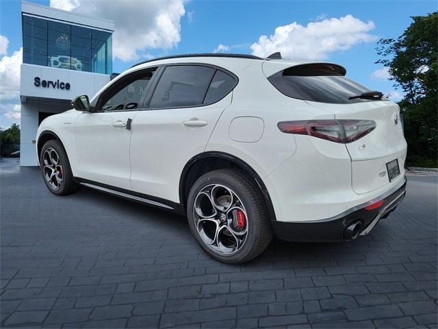 new 2024 Alfa Romeo Stelvio car