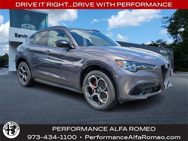 new 2024 Alfa Romeo Stelvio car