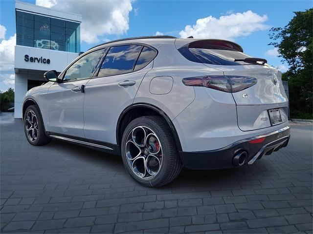 new 2025 Alfa Romeo Stelvio car
