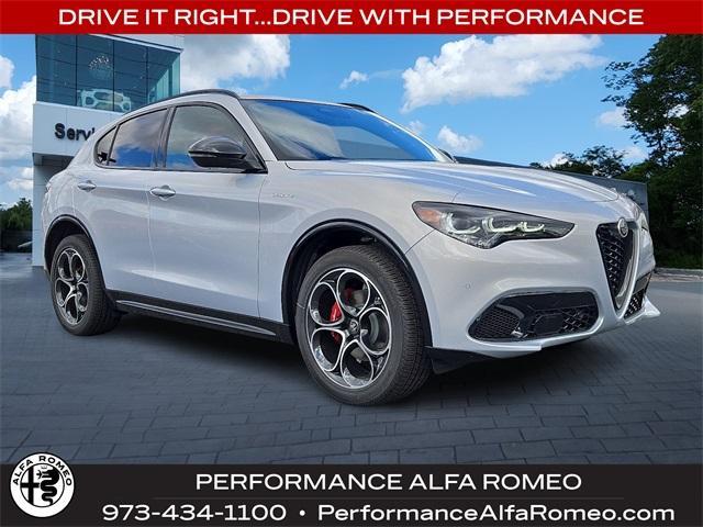 new 2025 Alfa Romeo Stelvio car