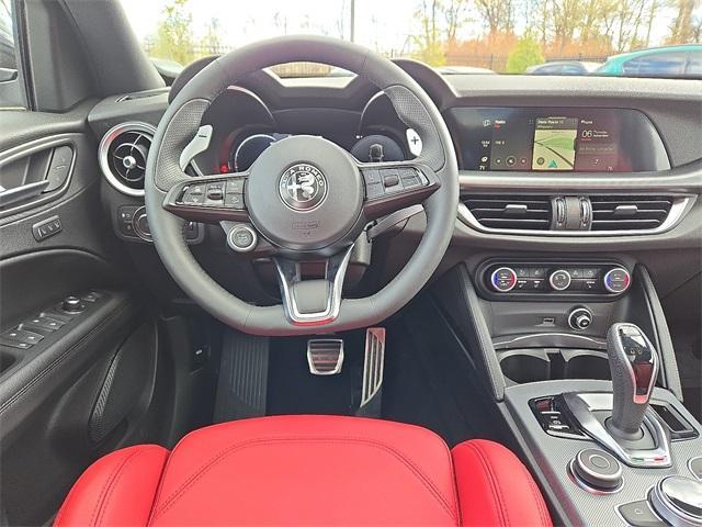 new 2025 Alfa Romeo Stelvio car