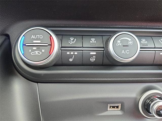 new 2025 Alfa Romeo Stelvio car