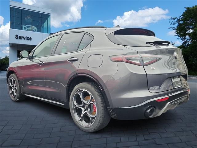 new 2024 Alfa Romeo Stelvio car