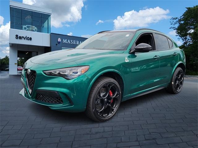 new 2024 Alfa Romeo Stelvio car